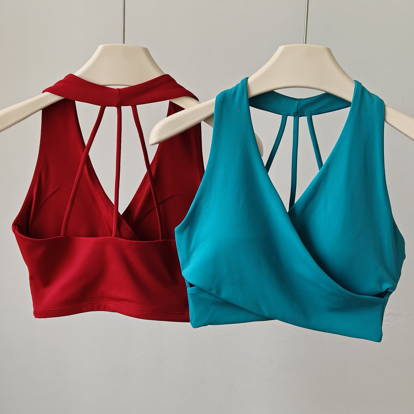 All-in-One Cross-V-Ausschnitt  – Pilates Yoga One Bewertung und Preis